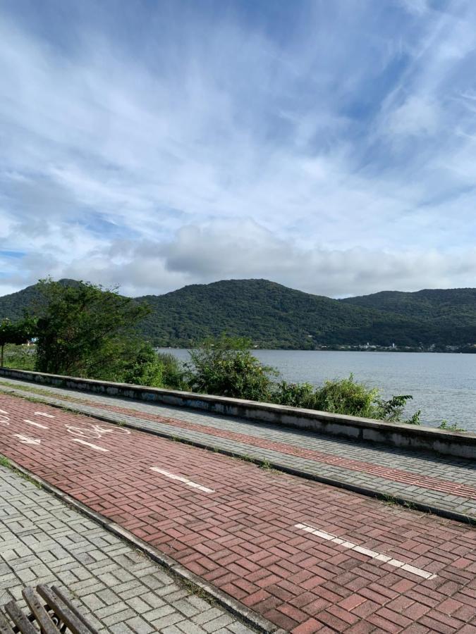 Casa Paradisiaca Na Lagoa Da Conceicao Florianópolis Dış mekan fotoğraf